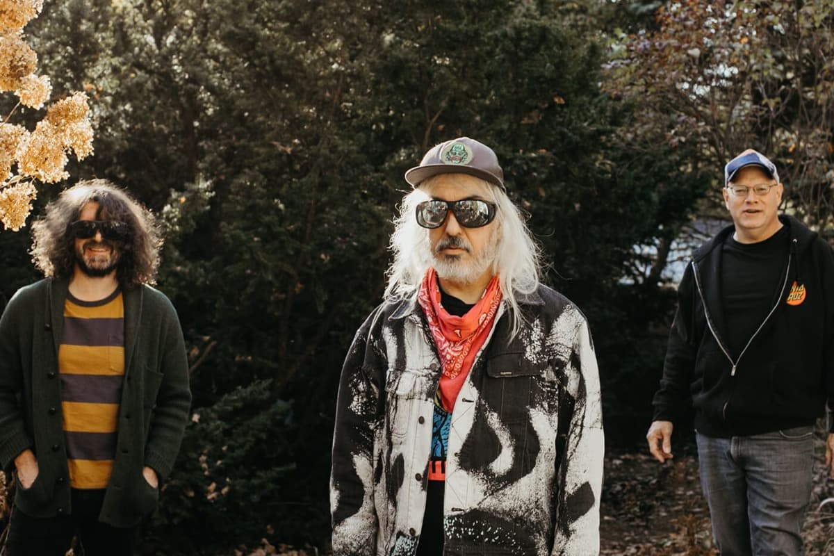 Dinosaur Jr.
