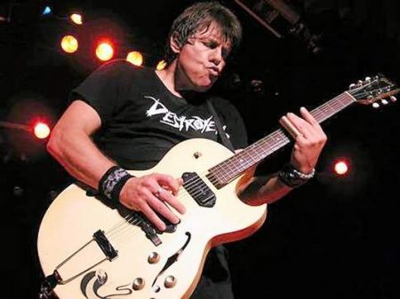 George Thorogood & The Delaware Destroyers – KZAP.ORG